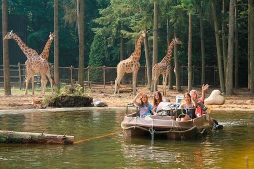 Comfort Villa For 8 People Zeewolde Zewnętrze zdjęcie