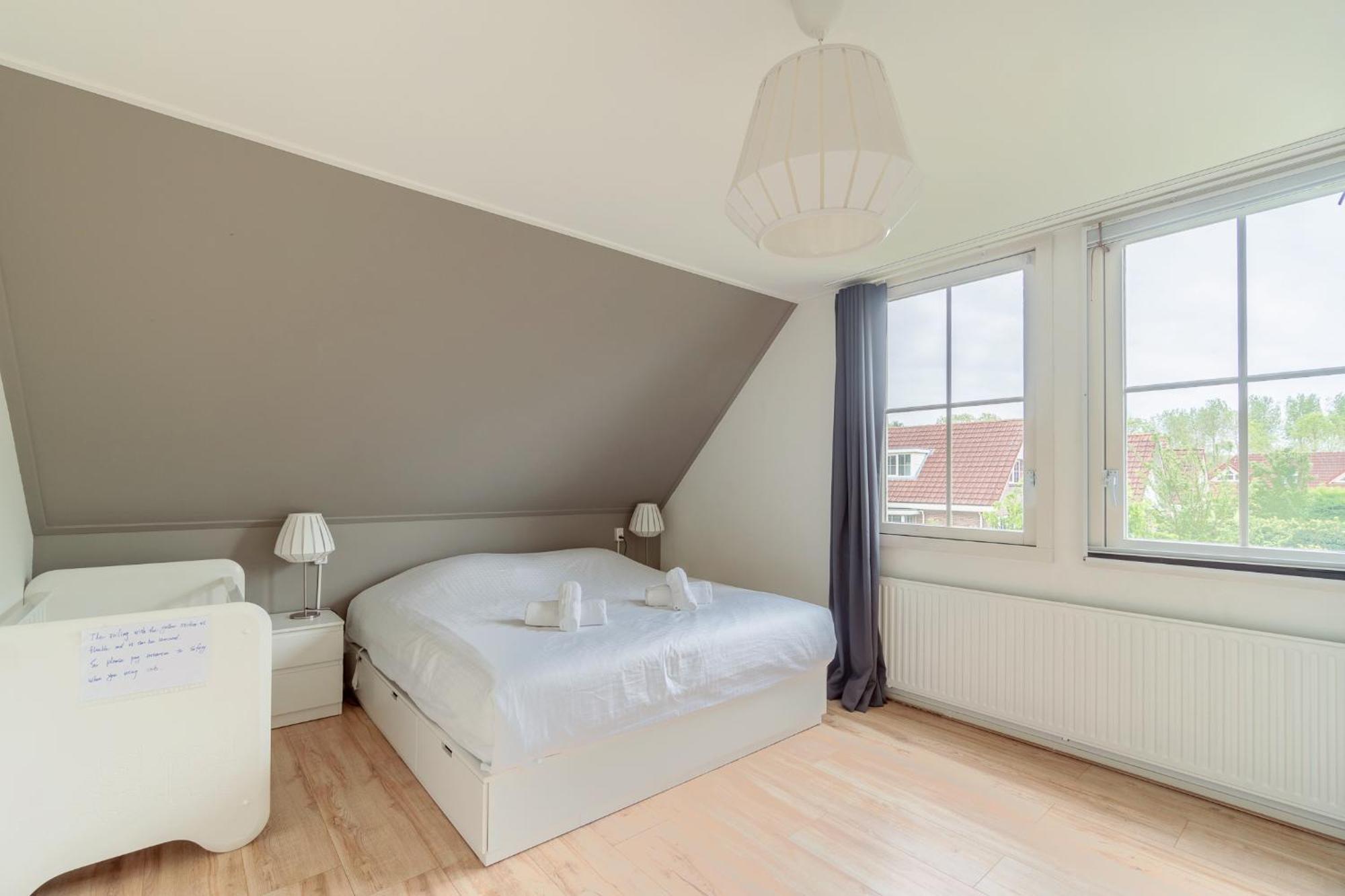Comfort Villa For 8 People Zeewolde Zewnętrze zdjęcie