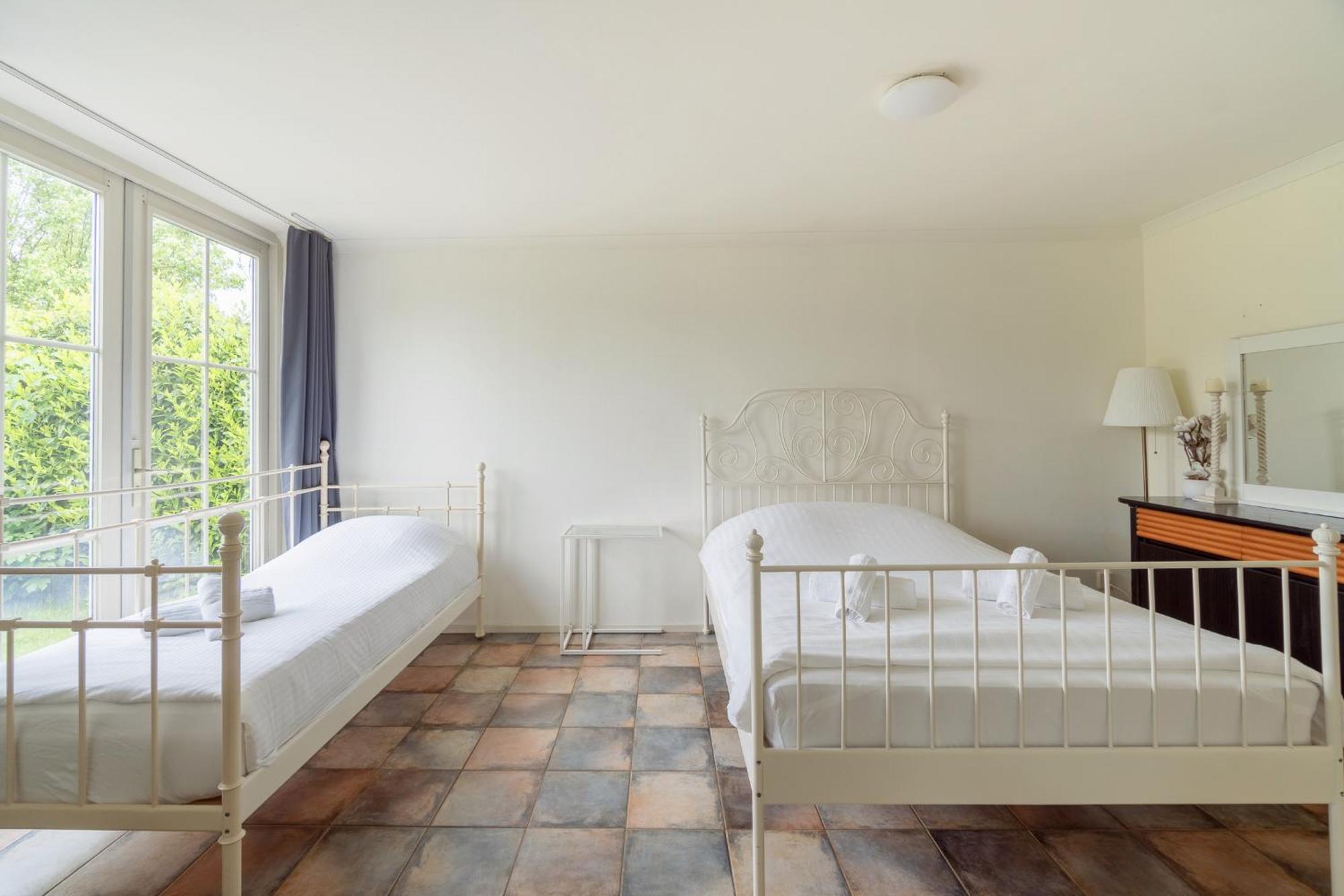 Comfort Villa For 8 People Zeewolde Zewnętrze zdjęcie